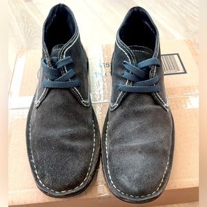 John Varvatos Men’s Chukka Boots Grey Suede 8.5